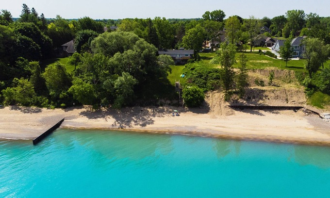 Plympton-Wyoming Casa | The Lake House - Private Beach on Lake Huron