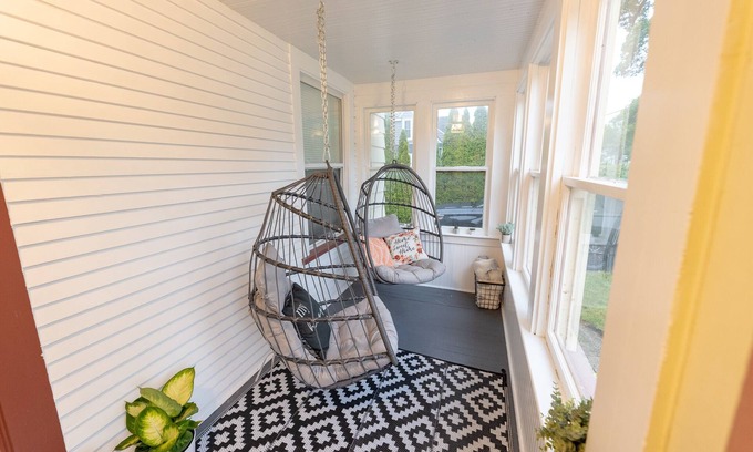 Lakeside Casa | The Lakeside Experience