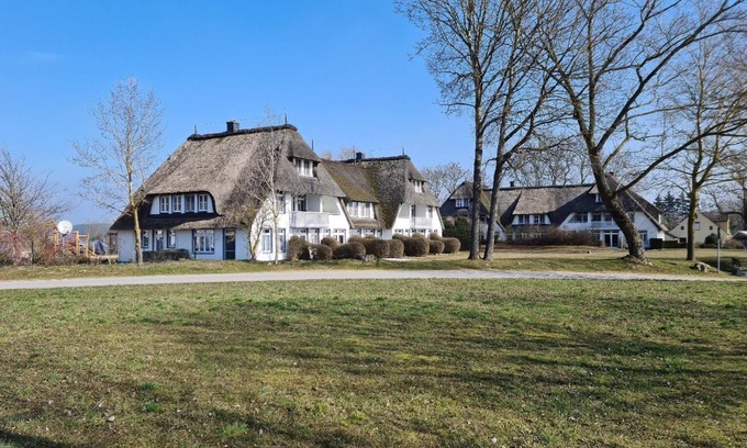 Stolpe auf Usedom Apartamento | The Landhaus am Haff - Cozy vacation home LHH A06 in an idyllic location on the lagoon.