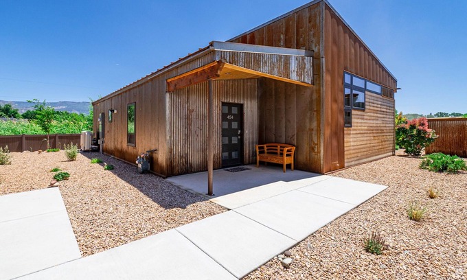 Clifton Casa | The Lily Pad @ Palisade Legends