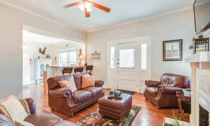 Historic Edgefield Casa | The Little House on Shelby