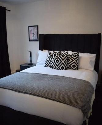 Chapeltown Casa | The Little Luxury Getaway!