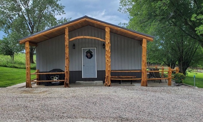 Carrollton Cabina | The Lodge at 5J Hunts