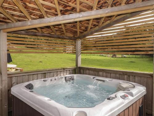 Bridgend Casa | The Lodge