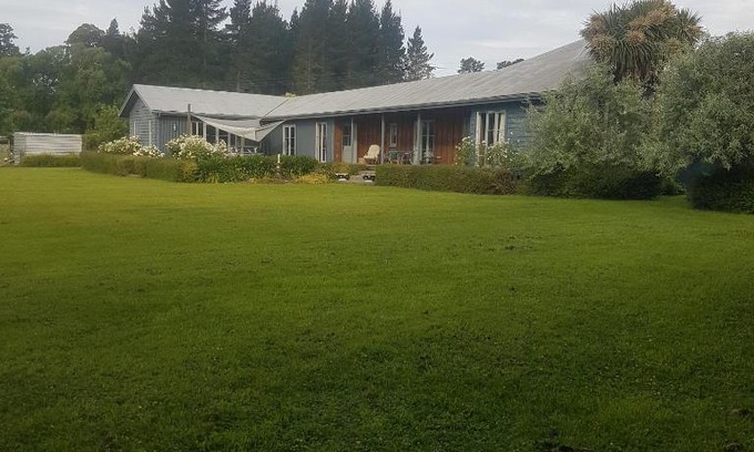 Cheviot Cama Y Desayuno | The Long House
