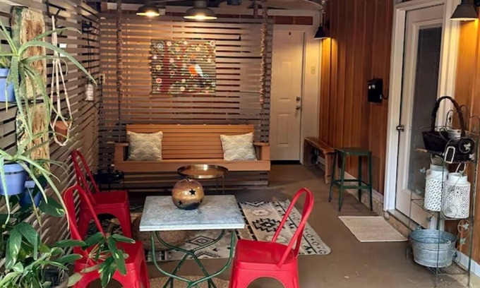 Oxford Casa | THE LOVE NEST at HOLLY GROVE FARM-Retreat only 10 minutes from The Square