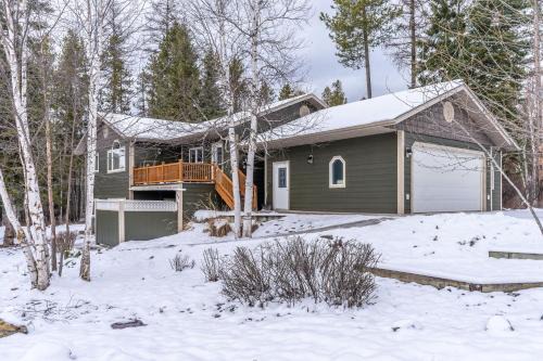 Columbia Falls Casa | The Magnificent 7