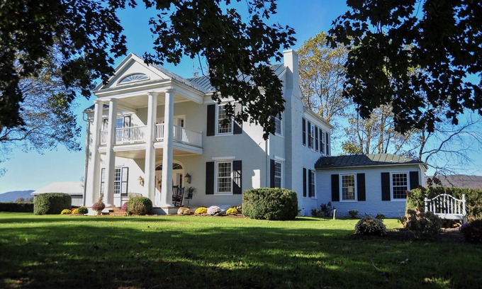Swoope Casa | Home-Familiar-Baño Privado-Vista a la Montana-Hunter Ridge Estate