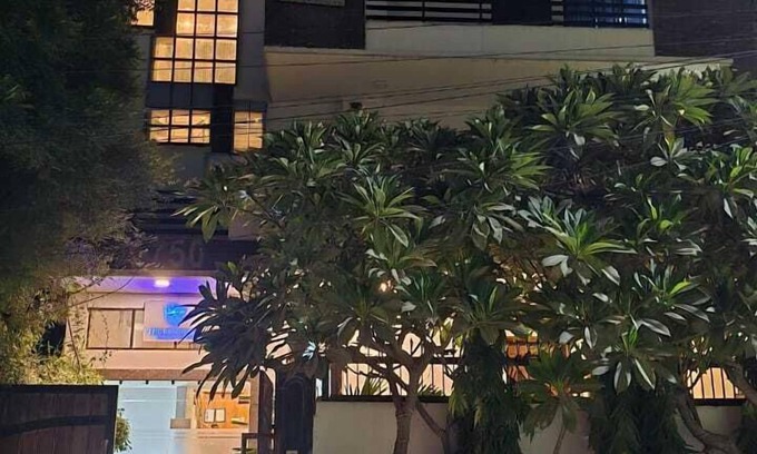 Sushant Lok Hotel | The Maple Stays