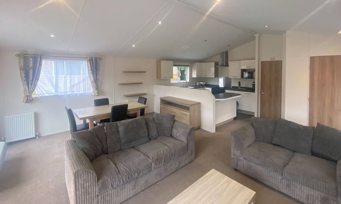 Dawlish Cabina | 2 bedroom accommodation in Dawlish