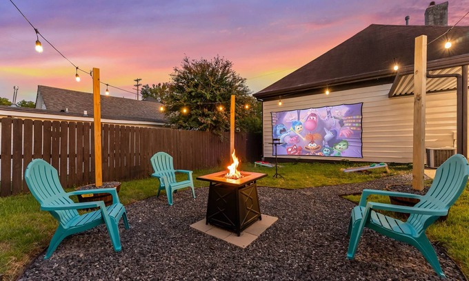 Cooper-Young Historic District Casa | The Mediterranean in Midtown