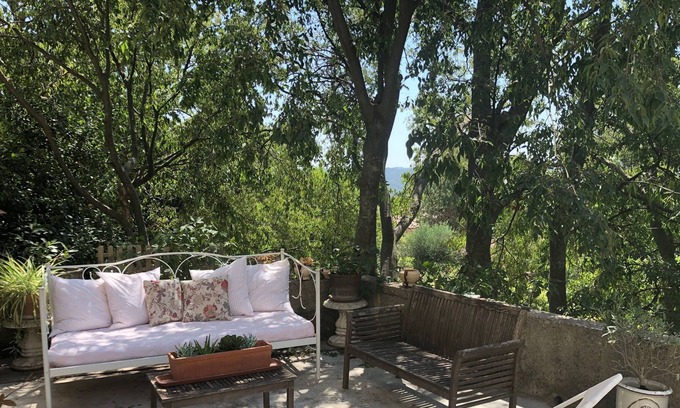 Saint-Maximin Casa | La reunión en Saint Maximin, Uzès