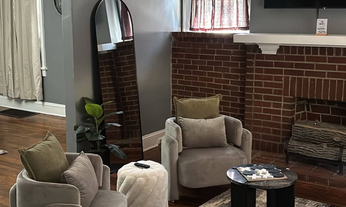 West End Casa | The Modern Muse ATL