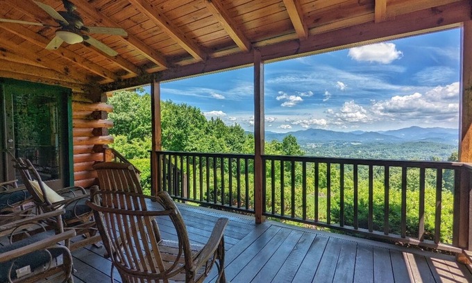 Ridgewood Estates Cabina | ¡Espectacular vista de las Grandes Montañas Humeantes!