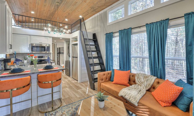 Clifftops Cabina | The Mountaineer at The Retreat at Deer Lick Falls II