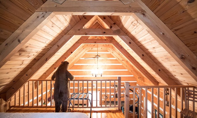 Otto Cabina | Nuez Falls Log Cabin Creekside Cerca de Franklin, Carolina del Norte