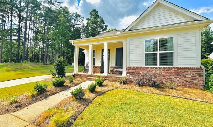 Oxford Casa | The Oaks, 3BR Escape by Velvet Ditch Villas