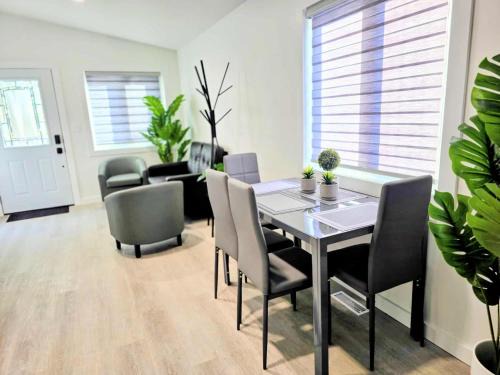Stettler Casa | The Oasis in Stettler