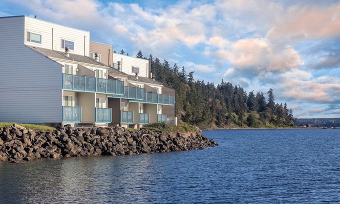 Adelma Beach Complejo | ¡La experiencia del océano y la montaña!