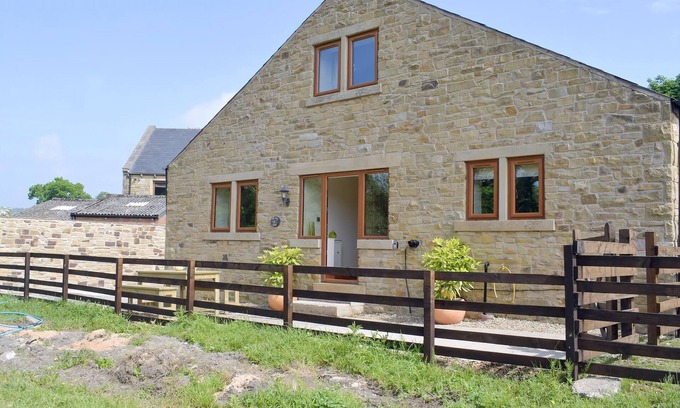 Clitheroe Cabaña | The Old Dairy - UKC3413