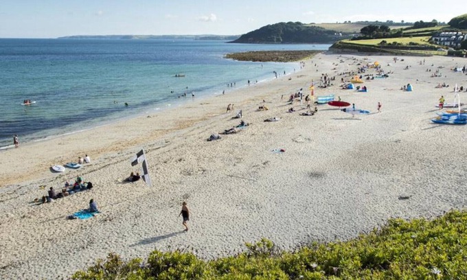 Penryn Casa | The Old Dairy, stylish and comfortable accommodation for 2 near Falmouth