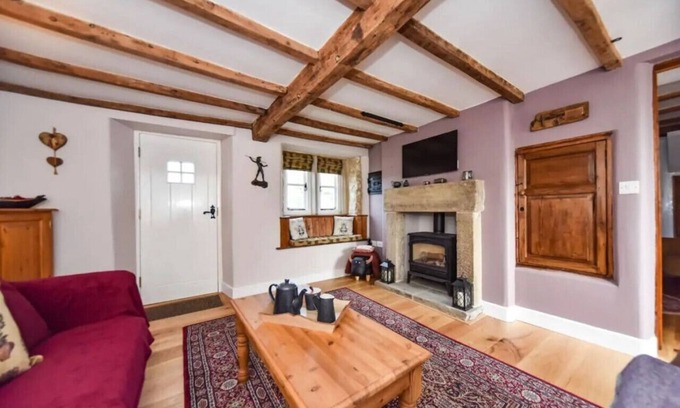 Alfreton Casa | The Old Horns cottage