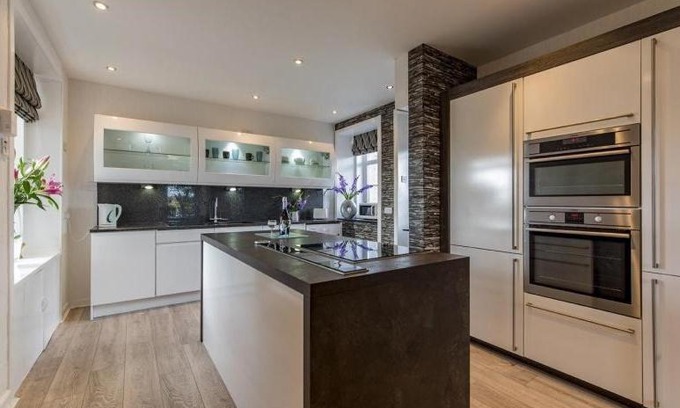 Wick Casa | The Old School House - Cosy 3 bedroom Cottage