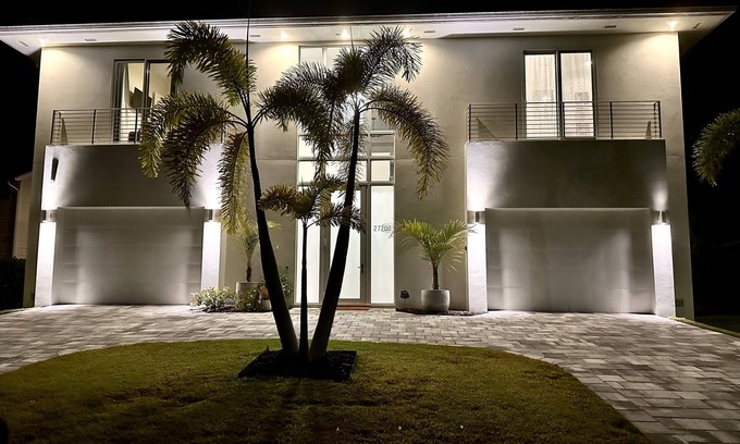 Bonita Springs Casa | Villa Imperial THE ONE & ONLY Bonita Springs!