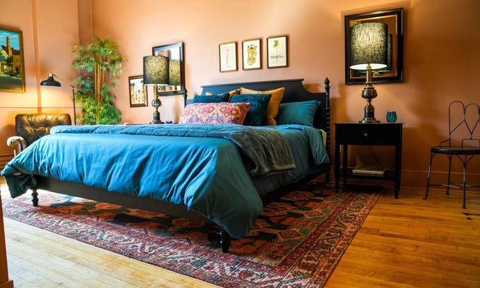 Historic Downtown La Crosse Apartamento | The Original: One-of-a-kind downtown apartment