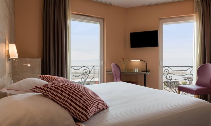 Evian-les-Bains Hotel | The Originals Boutique, Hôtel Alizé