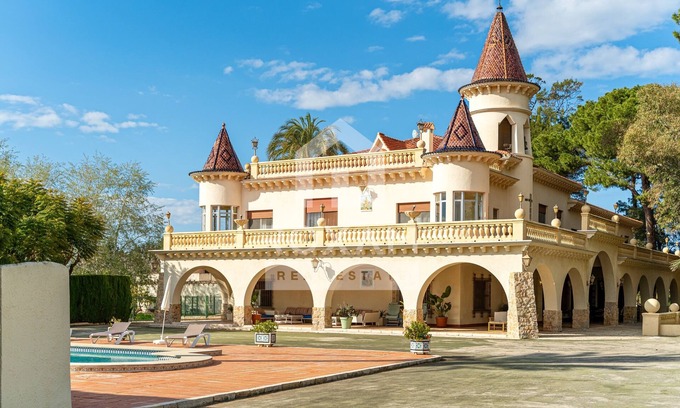 Denia Villa | El Palacete Dénia