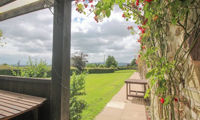 Craven Arms Cabaña | The Park