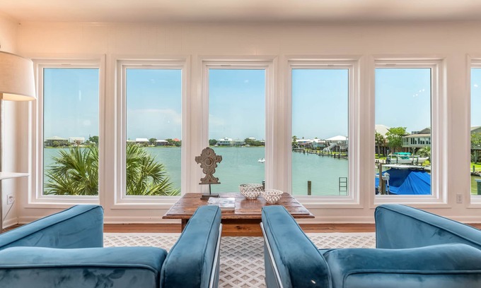 Royal Lagoons Casa | The Pearl | Fall openings. Easy walk to gulf beach