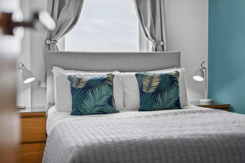 Northampton Apartamento | The Pinnacle by Cotels - CENTRAL LOCATION, PARKING, FIBRE WIFI, SMART TV, FULLY EQUIPPED KITCHEN