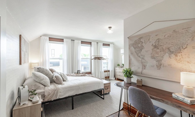 New Prague Apartamento | The Poppy seed Inn -The Anna Suite