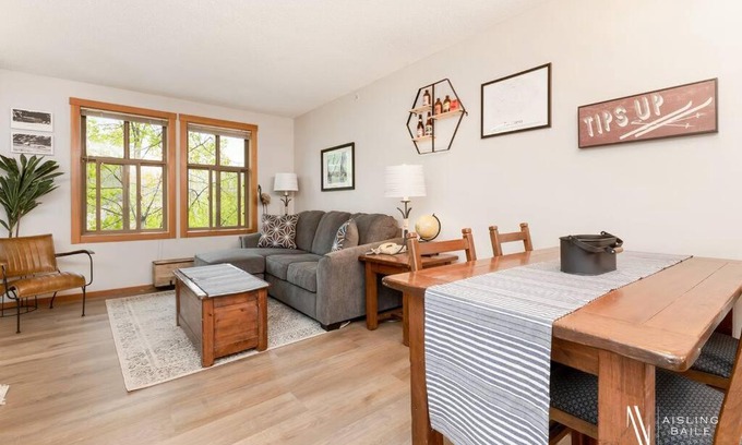 East Kootenay Apartamento | The Powder Nook, Hot Pools, Mile 1 Express Chair
