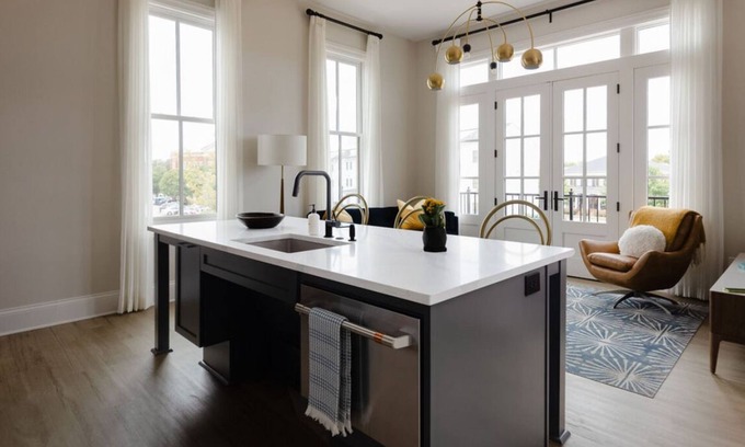 Prospect Hotel | The Purple Martin