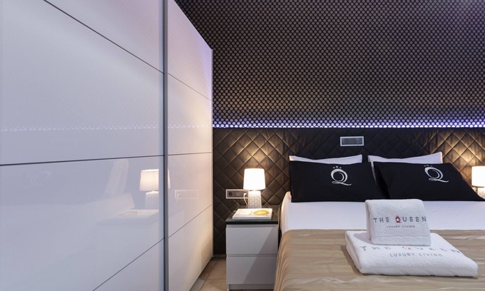 Neudorf-Weimershof Apartamento | The Queen Luxury Apartmen-Villa Vittoria