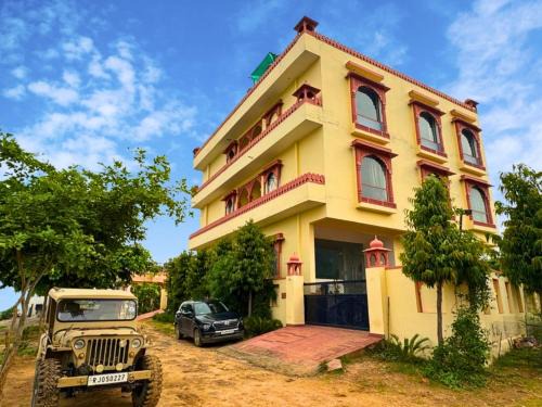 Sawai Madhopur Hotel | The Ranthambore Samrajya Tiger Seven