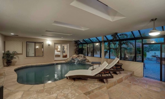 Fountain Hills Casa | The Refuge Summary: W