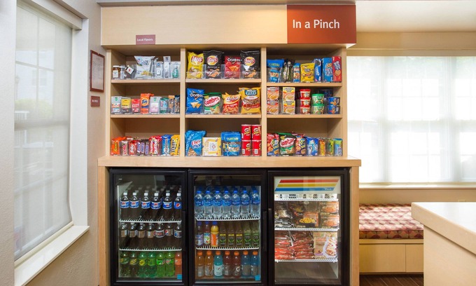 Tewksbury Hotel | The Residences at Tewksbury