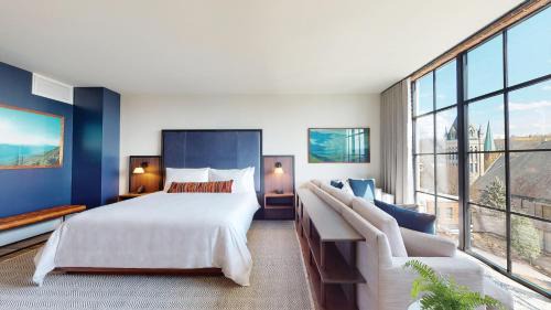 Downtown Asheville Hotel | The Restoration Asheville