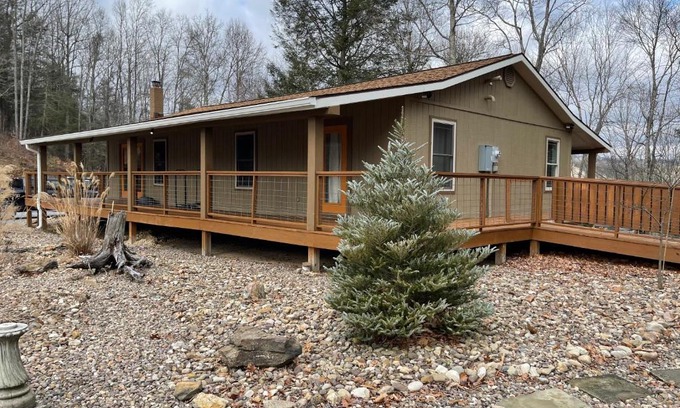 Flat Top Casa | The Retreat at Camp Creek Cabins