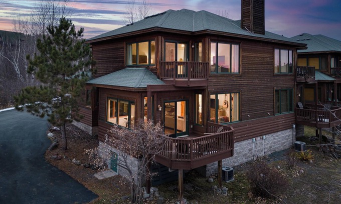 Beaver Bay Condominio | The Retreat at Windsong on Lake Superior