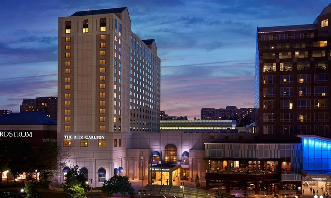 Pentagon City Hotel | The Ritz-Carlton, Pentagon City