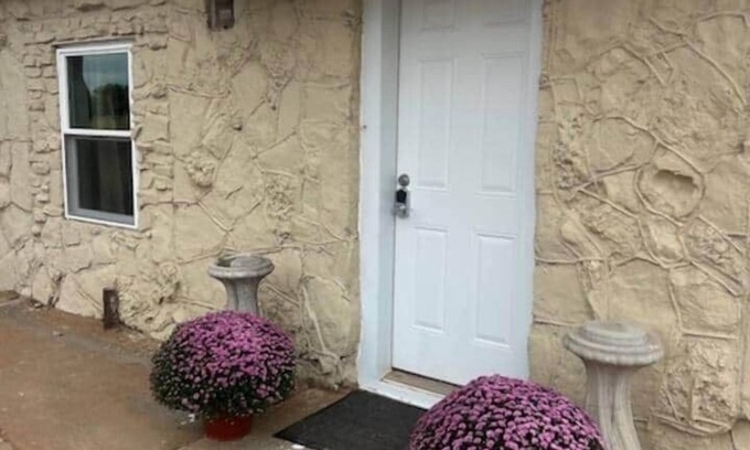 Jayton Casa | The Rock House of Jayton