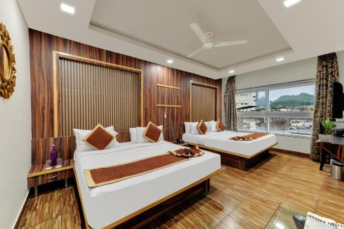 Ajmer Hotel | The Royal Melange Beacon