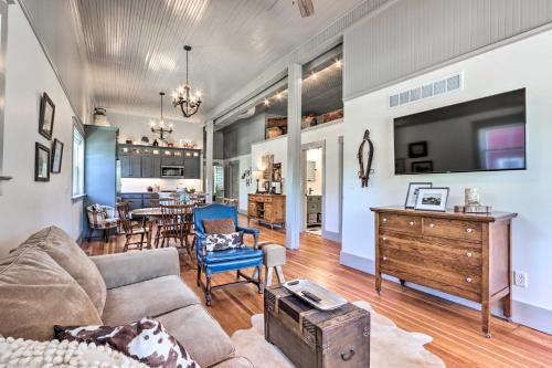 Defiance Apartamento | The Ruebling House Bright, Modern, and Renovated!