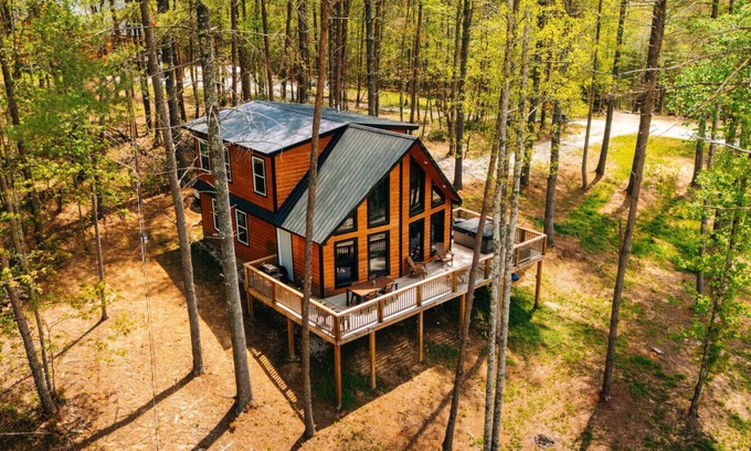 Campton Cabina | The Russet by The Hideaways