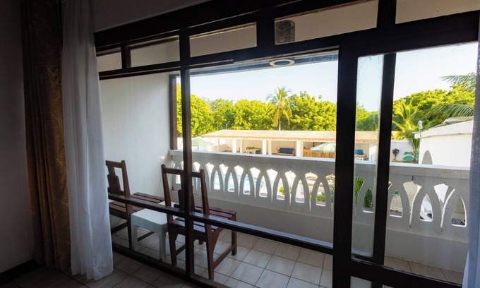 Diani Beach Hotel | The Safiya Hotel